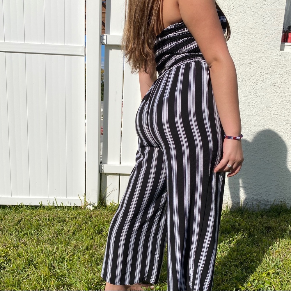 Romper/ jumpsuit